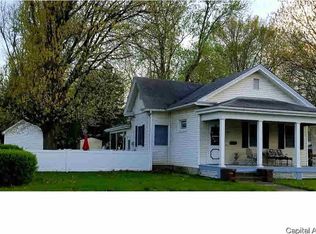 637 E 1st South St, Carlinville, IL