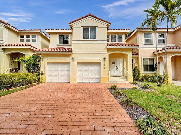 2nd image of 17065 SW 33rd Court #17065