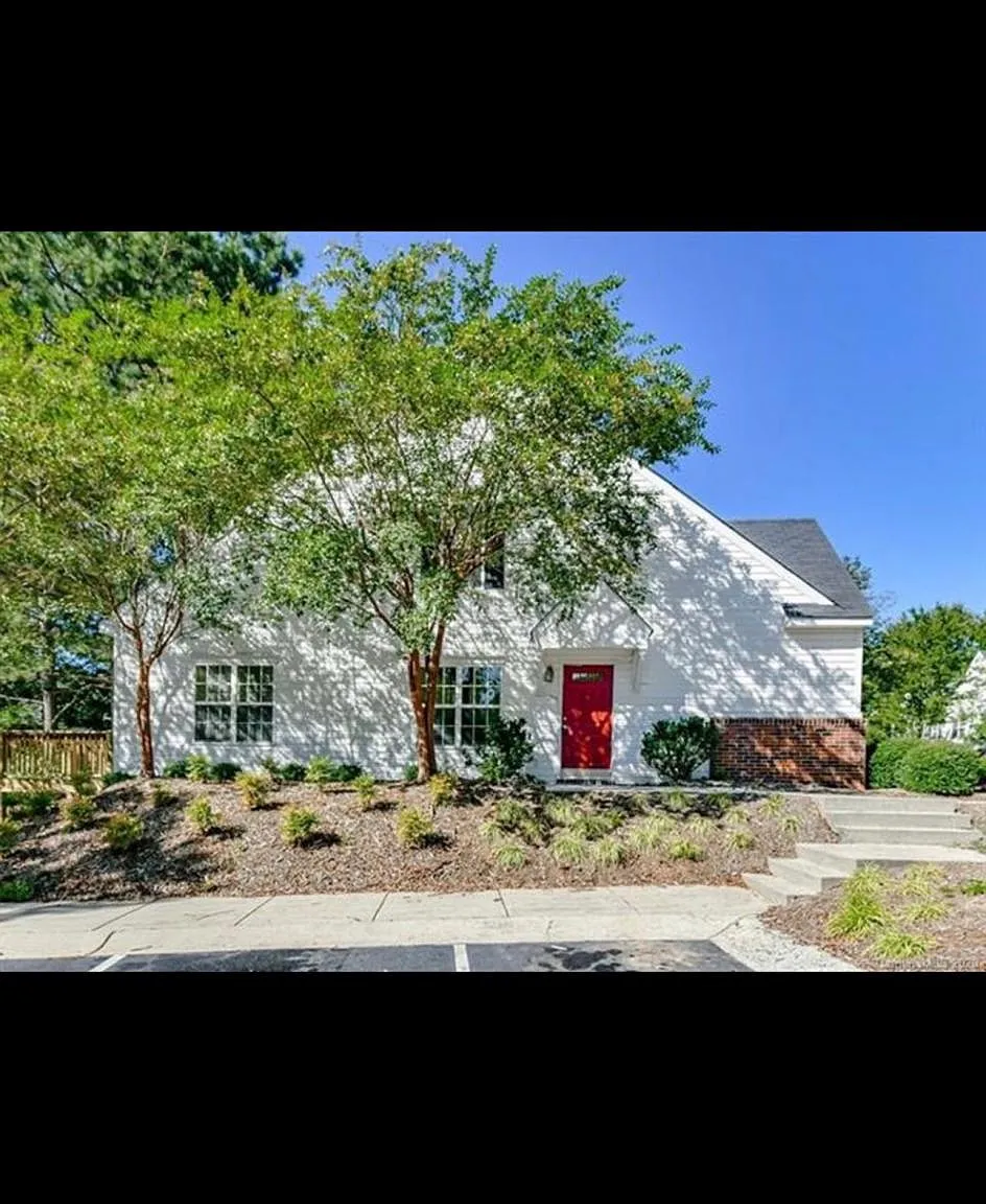 9505 Elizabeth Townes Ln — Photo 4