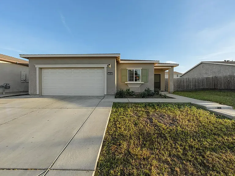 3206 Kola St — Photo 1