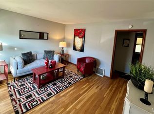 7 Saint Thomas Ct, Florissant, MO 63031