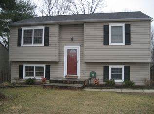 1125 Silverleaf Dr, Arnold, MD 21012