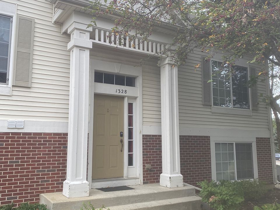 1st image of 1328 Manning Ave