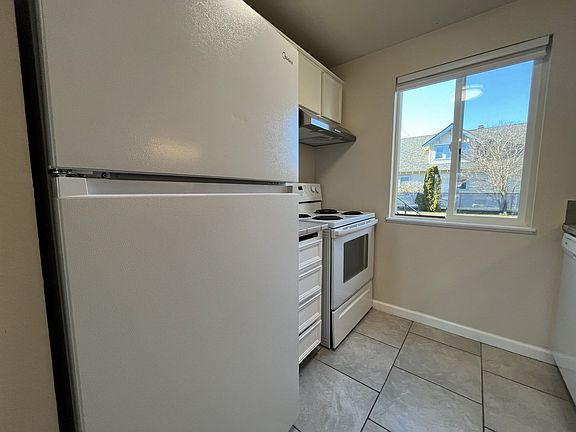 4th image of 7709-7739 SE Harold St #7733