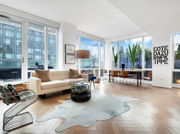 330 Spring Street image 1 of 13