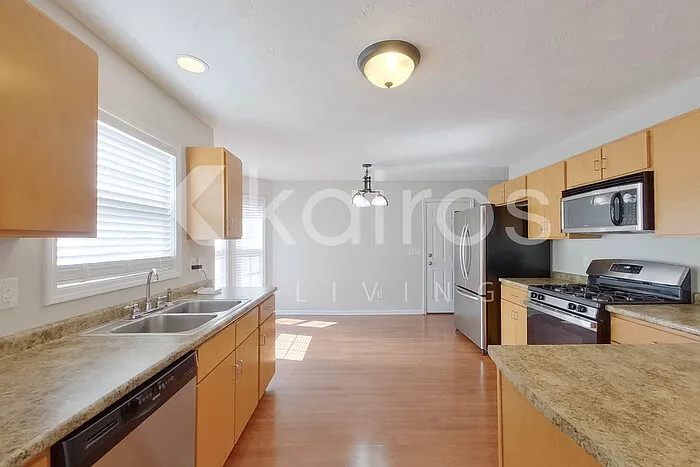 135 Hillandale Rd — Photo 8
