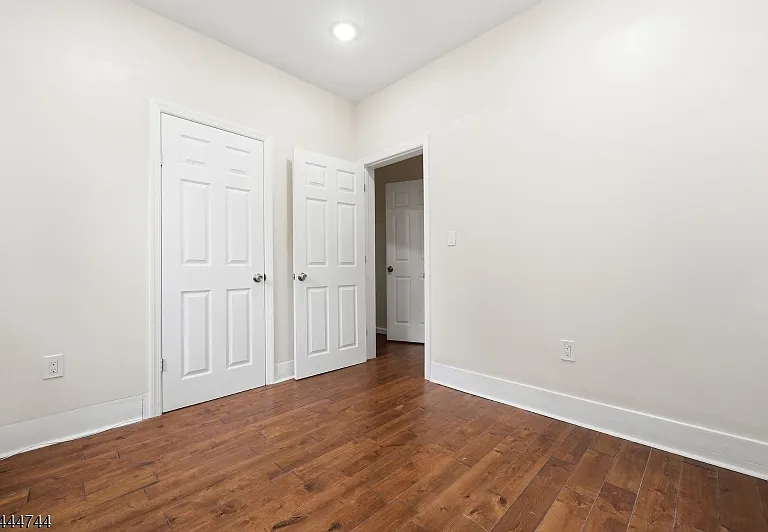 244 Clinton Ave — Photo 6