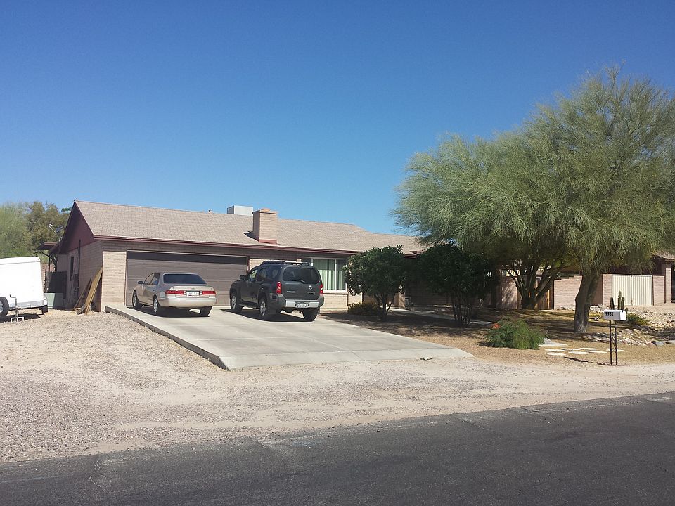 1st image of 9931 N Calle Solano