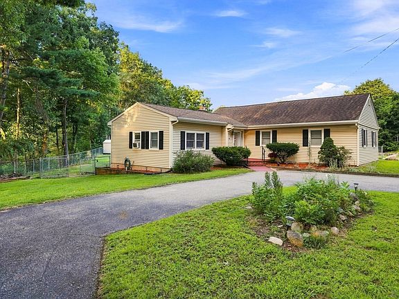 5th image of 70 Muller Rd