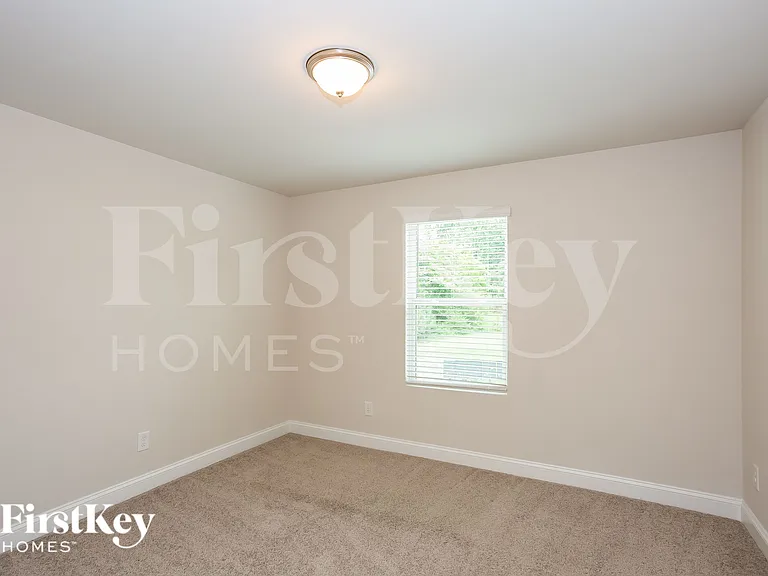 5225 Cobblestone Glen Dr — Photo 13