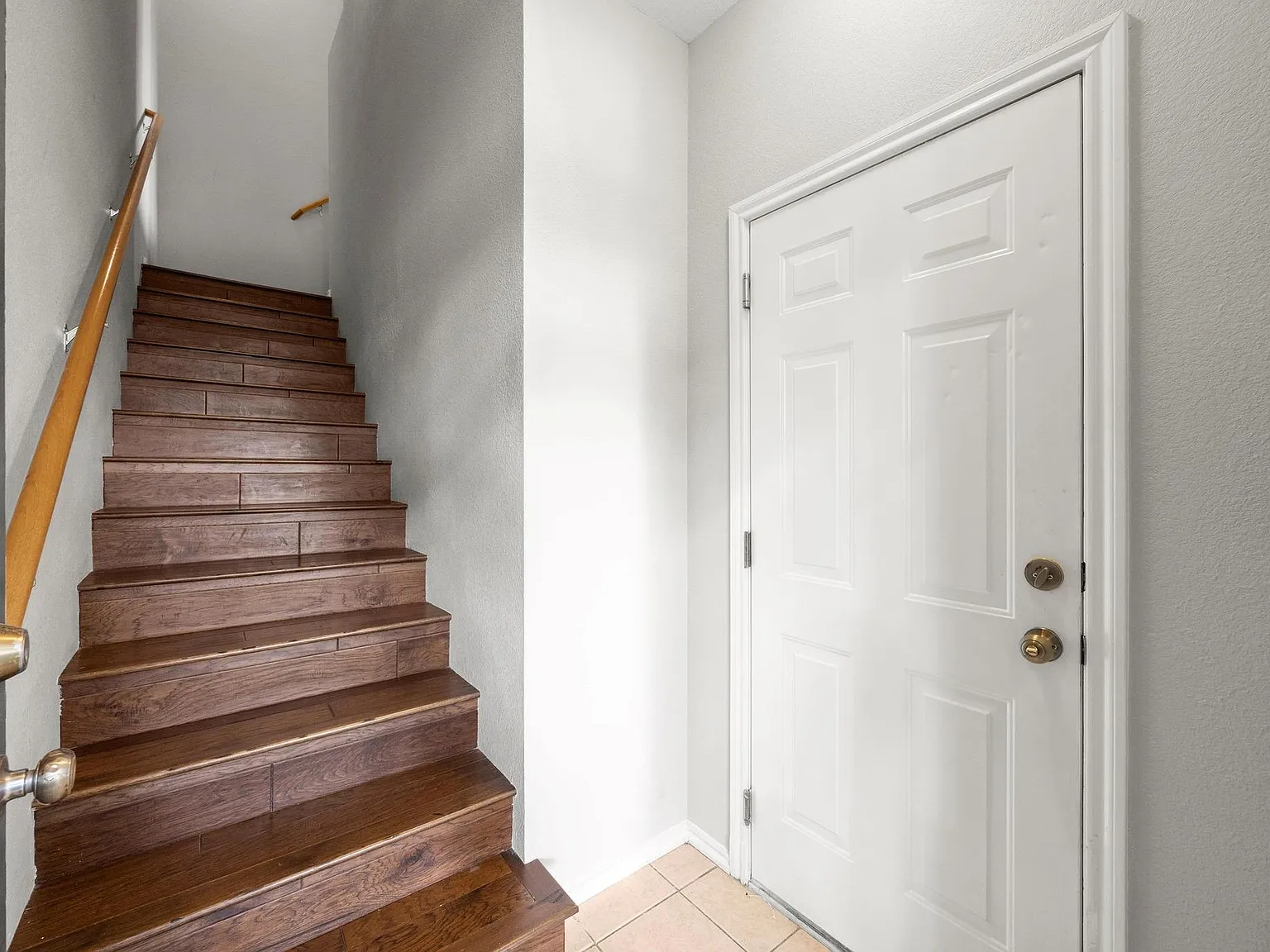 2 bed, 2.0 bath, 1257 sqft, $1,800 — Photo 4