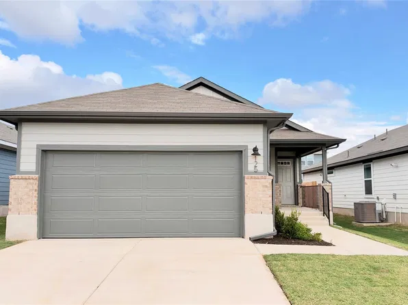 125 Woodbrook Dr, Weir, TX 78674