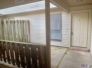 12837 Country Ridge Ave APT A, Baton Rouge, LA 70816