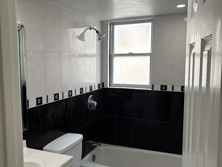 2551 NW 13th St #2 — Photo 2