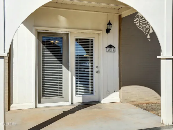5709 Lyons View Pike APT 3205, Knoxville, TN 37919