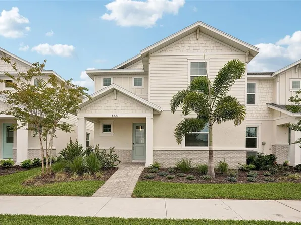8221 Seaflower Pkwy, Bradenton, FL 34210
