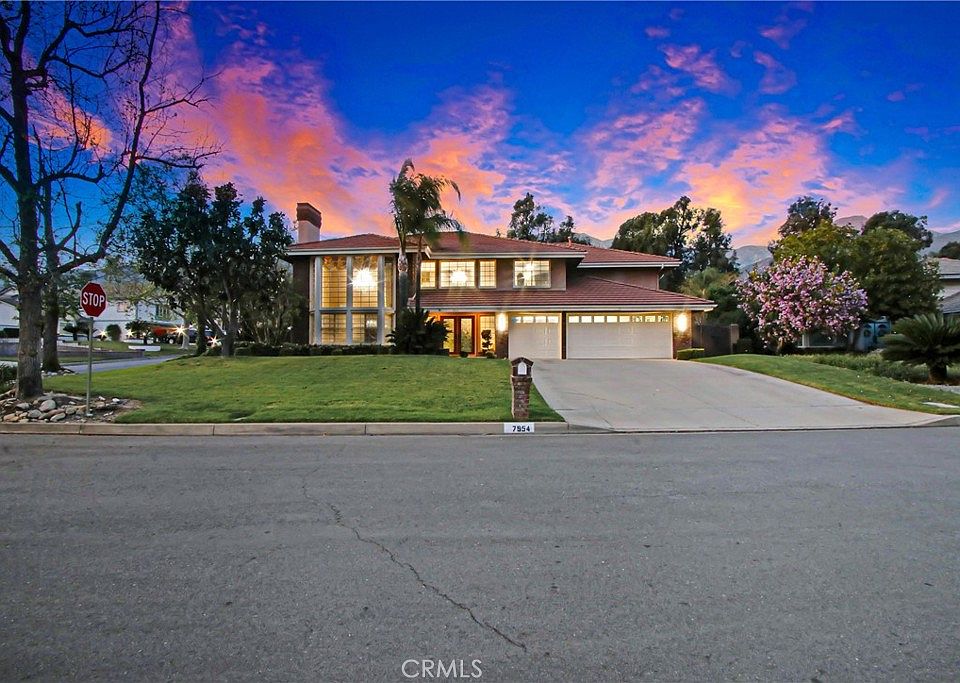 1st image of 7954 Thoroughbred St