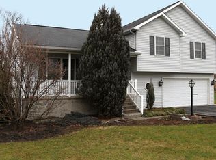 901 Smokehouse Ct, Lebanon, PA 17046