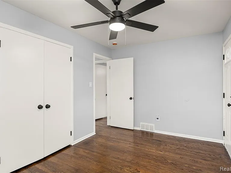 24270 Scotia Rd — Photo 14