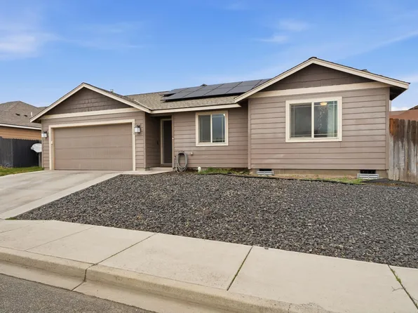 1110 W Davis St, Connell, WA 99326