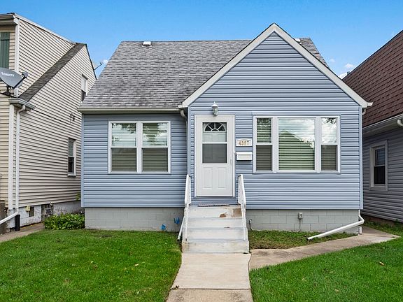 2nd image of 4327 N Newcastle Ave