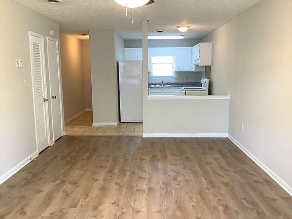 2nd image of 107A Harden Hill Dr