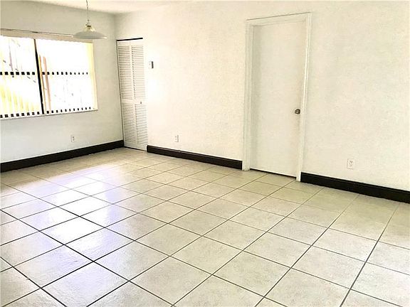 2nd image of 11333 Royal Palm Blvd