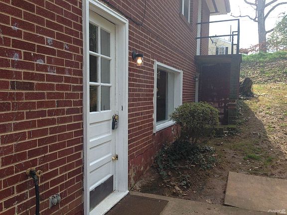 Entrance to Lower Level