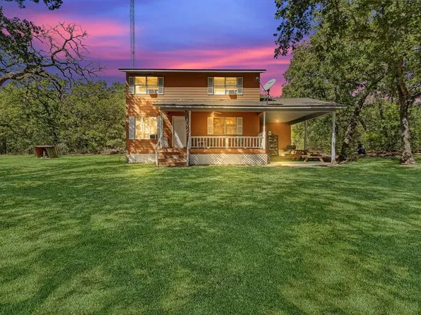 3001 N Settlers Lane, Madisonville, TX 77864