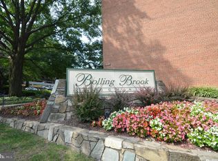 3200 S 28th St APT 204, Alexandria, VA 22302