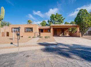 9052 E Calle Pasto, Tucson, AZ 85715