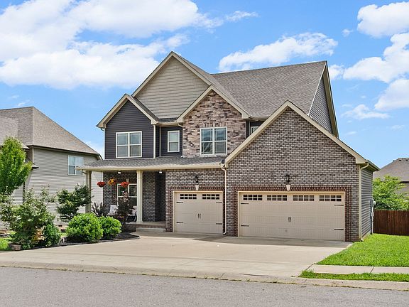 3rd image of 119 Overcrest Ct