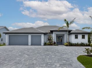 2575 Surfside Blvd, Cape Coral, FL 33914