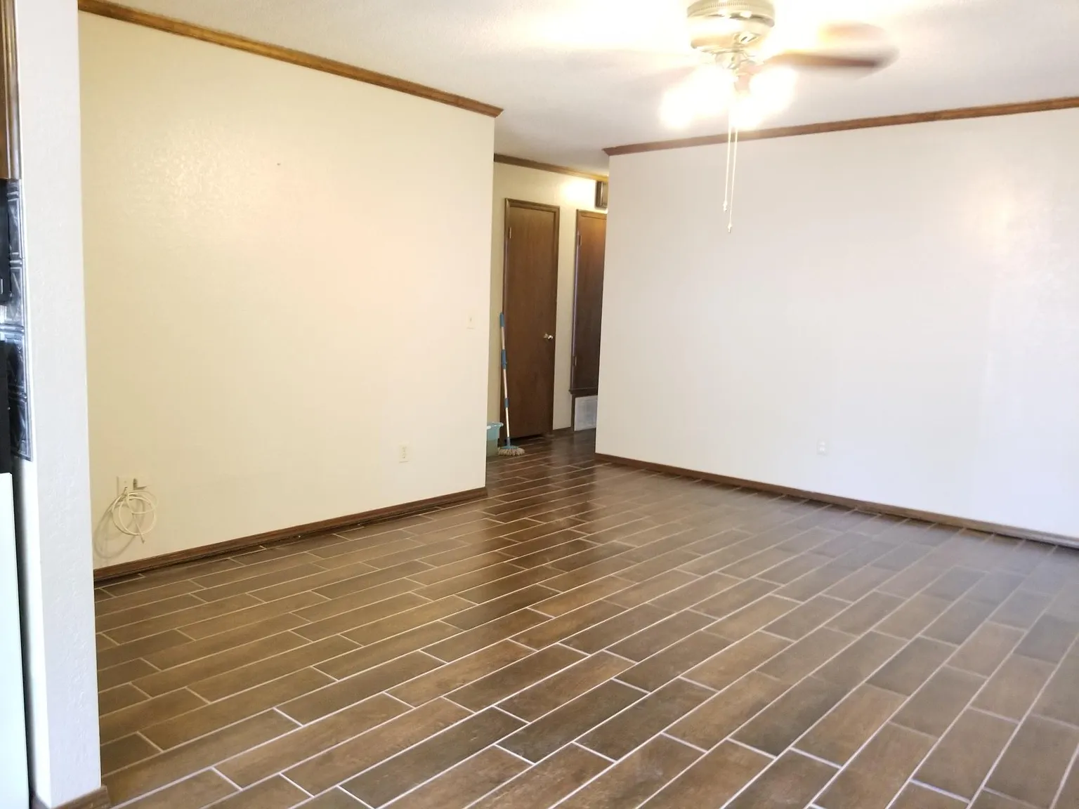 4304 S Cedar Ave — Photo 4