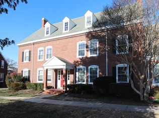 3404 S Stafford St APT B2, Arlington, VA 22206