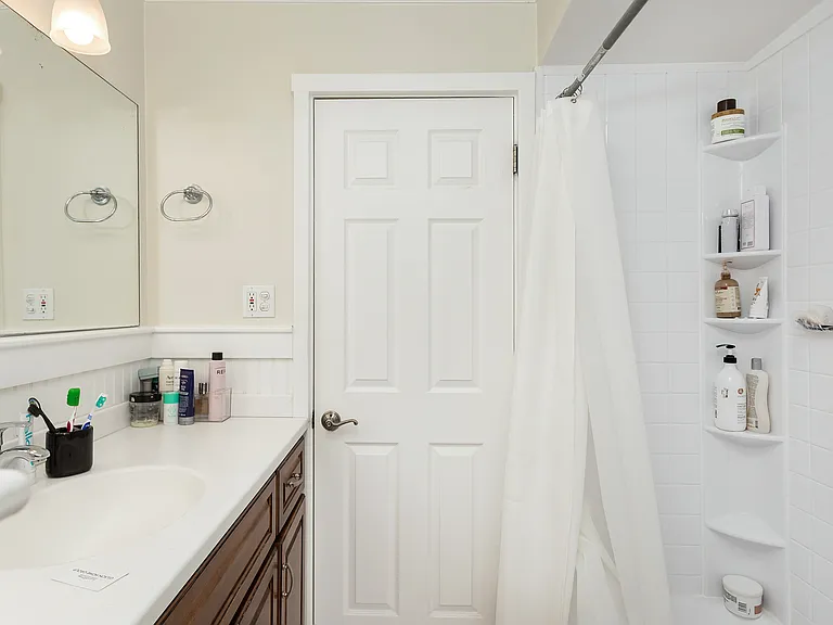 413 N Eton St #204 — Photo 15