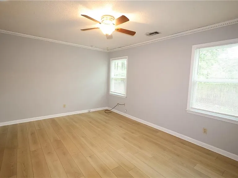 1092 Mountain Springs Dr NW — Photo 11