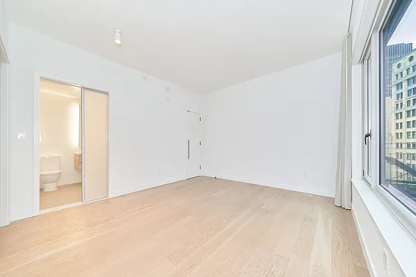 Rented by Living New York | media 36