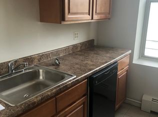 203 Hamilton Ave APT 4E, Staten Island, NY 10301