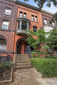 176 N Pearl St, Buffalo, NY, 14202