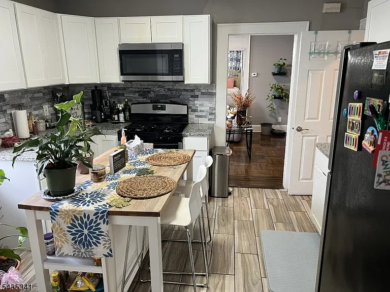 68 Wolf Pl #2 — Photo 15