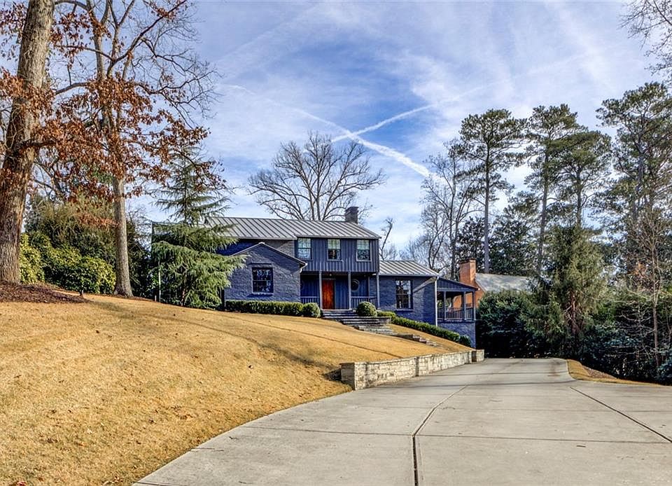 1st image of 3195 Habersham Rd NW