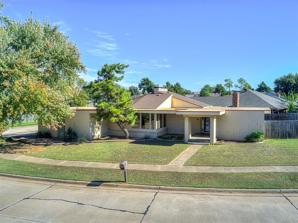 1st image of 11800 Shroyer Dr