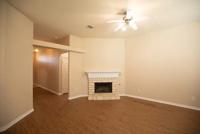 8000 Raintree Dr — Photo 10