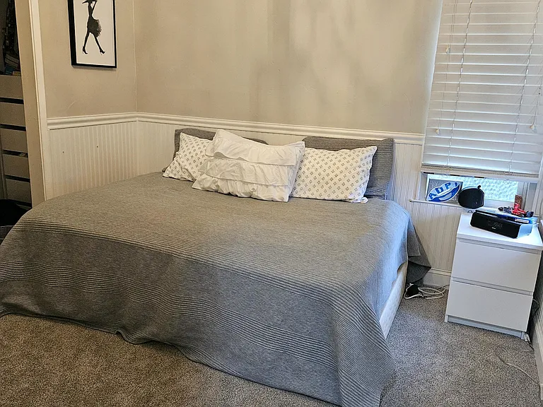 Upstairs Bedroom #1
