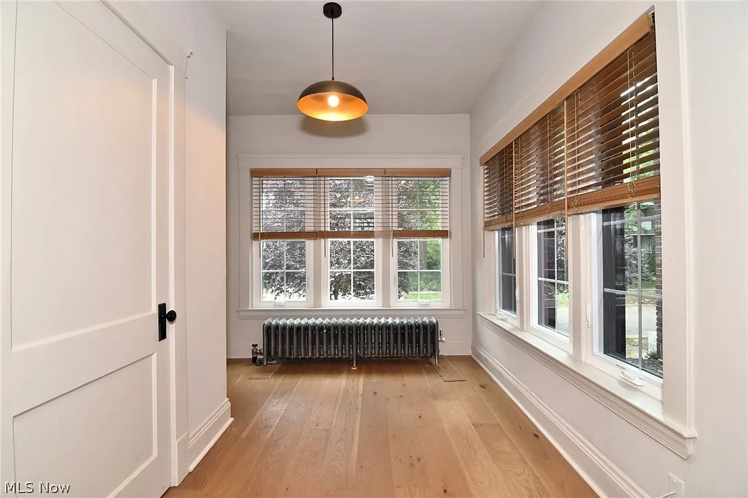 2 bed, 1.0 bath, $1,700 — Photo 3