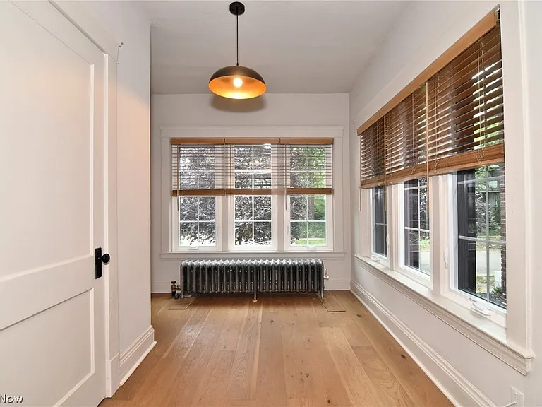 2272 Grandview Ave #2 — Photo 5