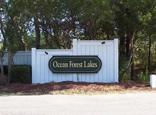 7400 Champlain Dr, Wilmington, NC 28412