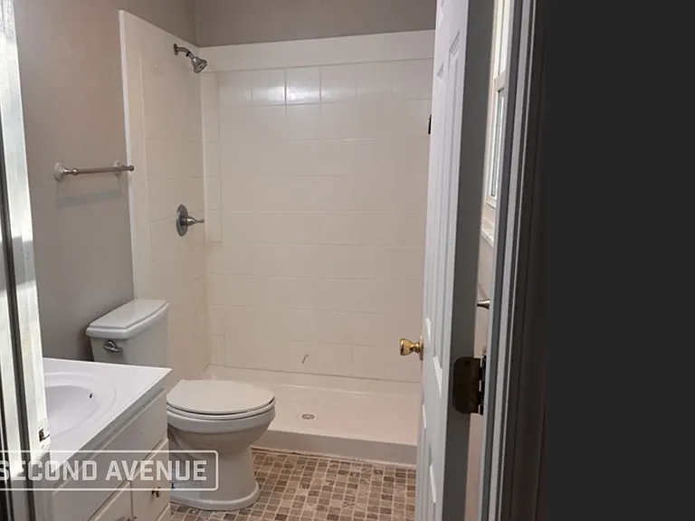 1 Rosehaven Dr — Photo 11