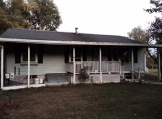 37 Old Stage Rd, Hinsdale, NH 03451